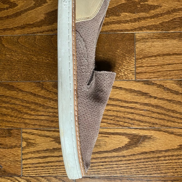 UGG Adley slip-on sneaker - Picture 7 of 8